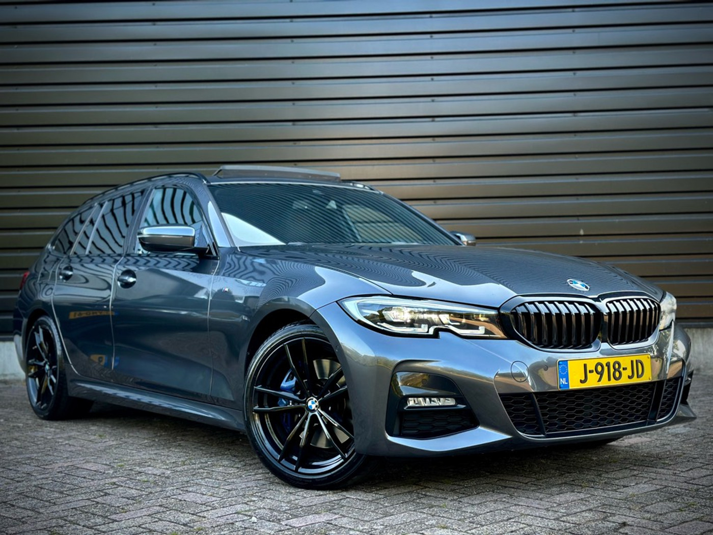 Foto van BMW 320i