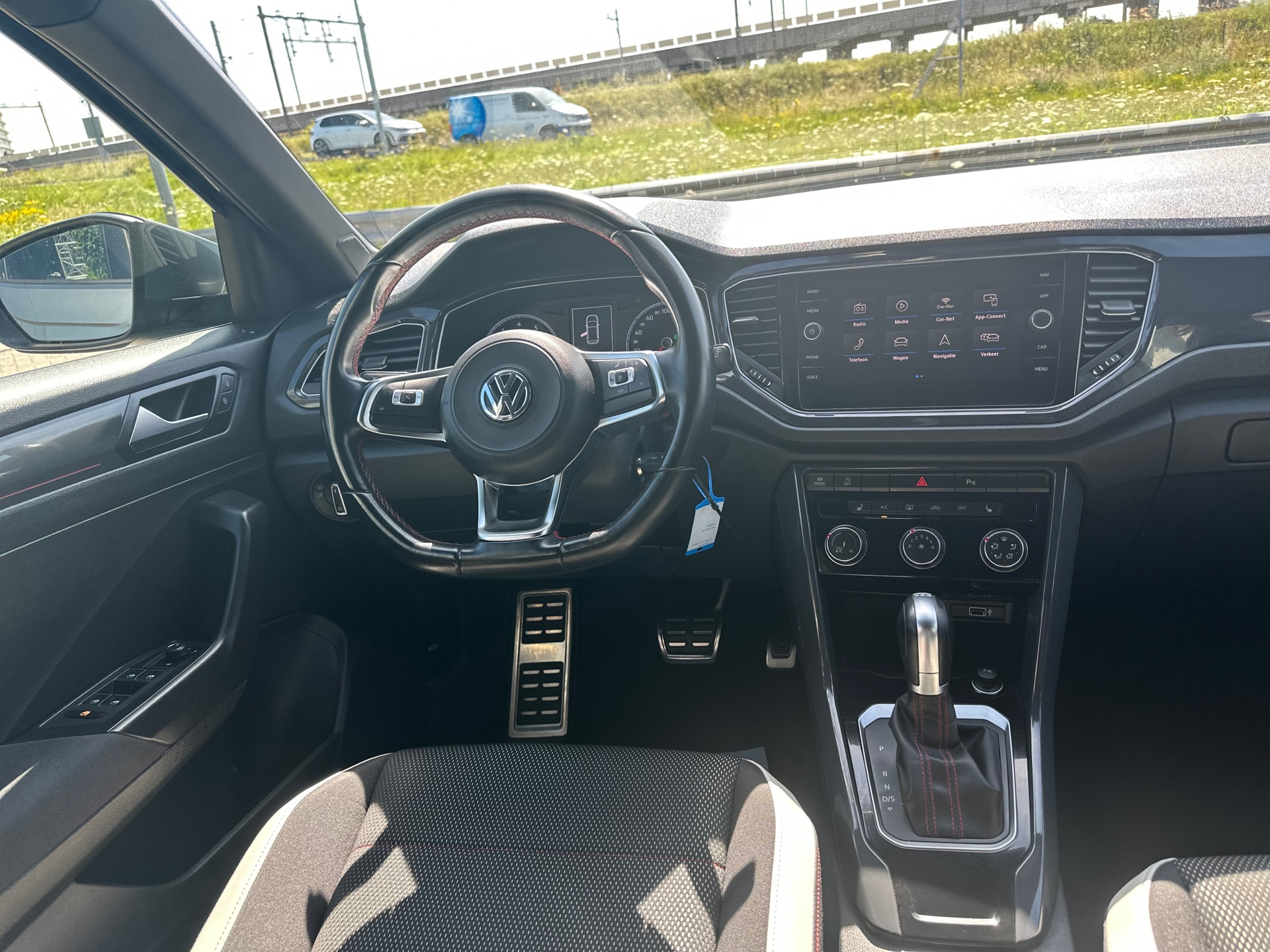 Foto van Volkswagen T-roc
