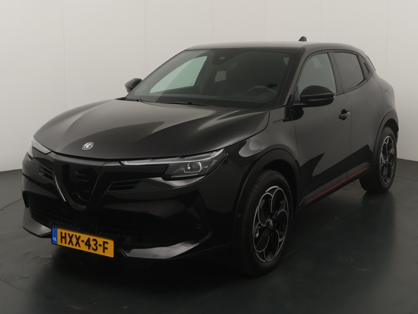 Alfa Romeo Alfa Romeo Junior 1.2 T Hyb Ibrid Spec 2025 - voorkant