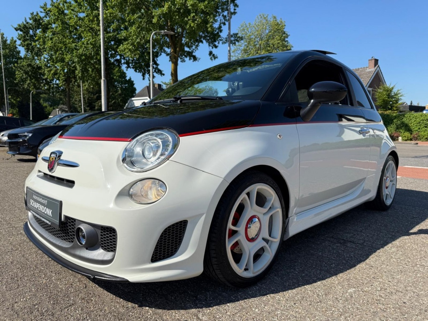 Fiat Abarth 500 1.4 T-Jet Abarth Com 2015 - voorkant