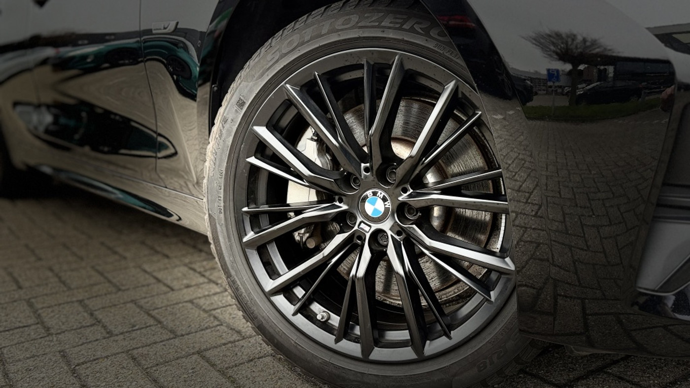 Foto van BMW 330e xDrive