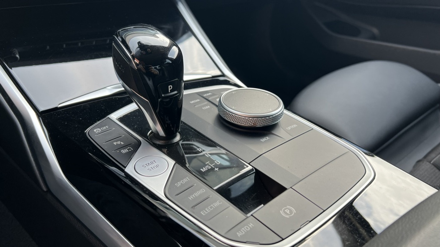Foto van BMW 330e xDrive