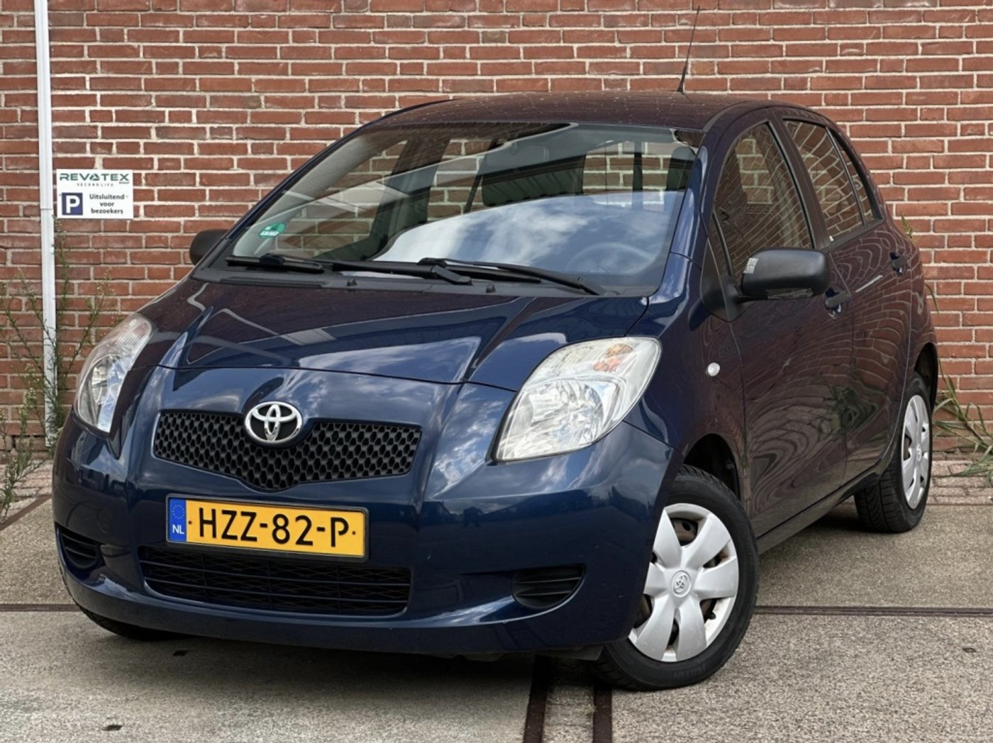Toyota Toyota Yaris 1.0 VVTi Sol |Airco |Nieuwe APK |5 Deurs | 2008 - voorkant