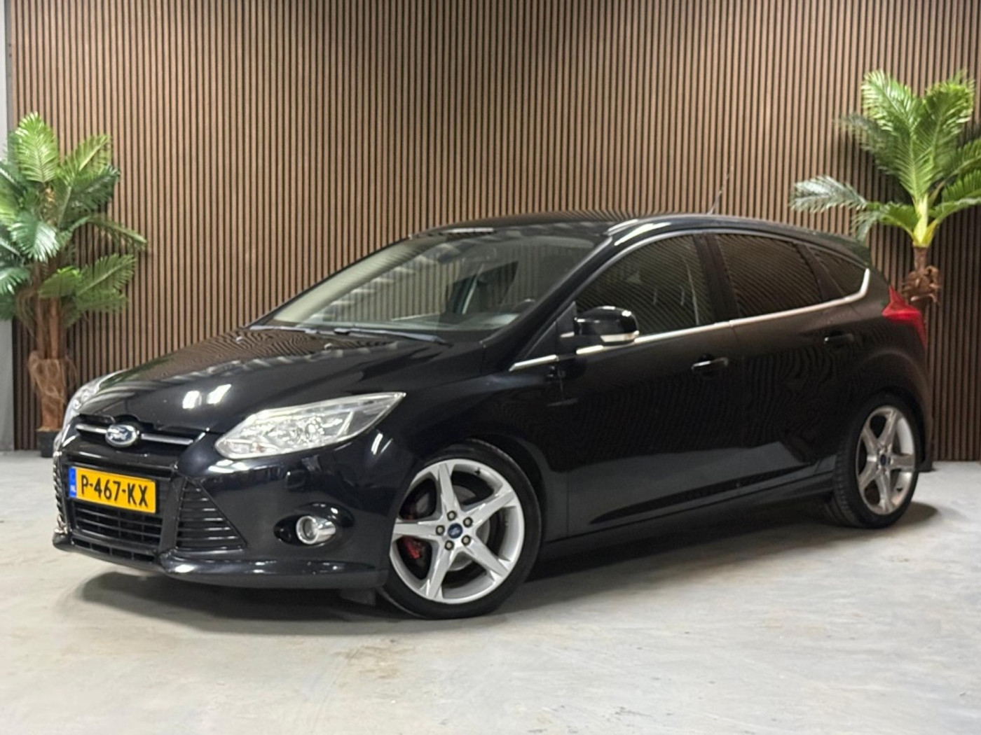 Ford Focus 1.6 EcoB. Titanium 2011 - voorkant