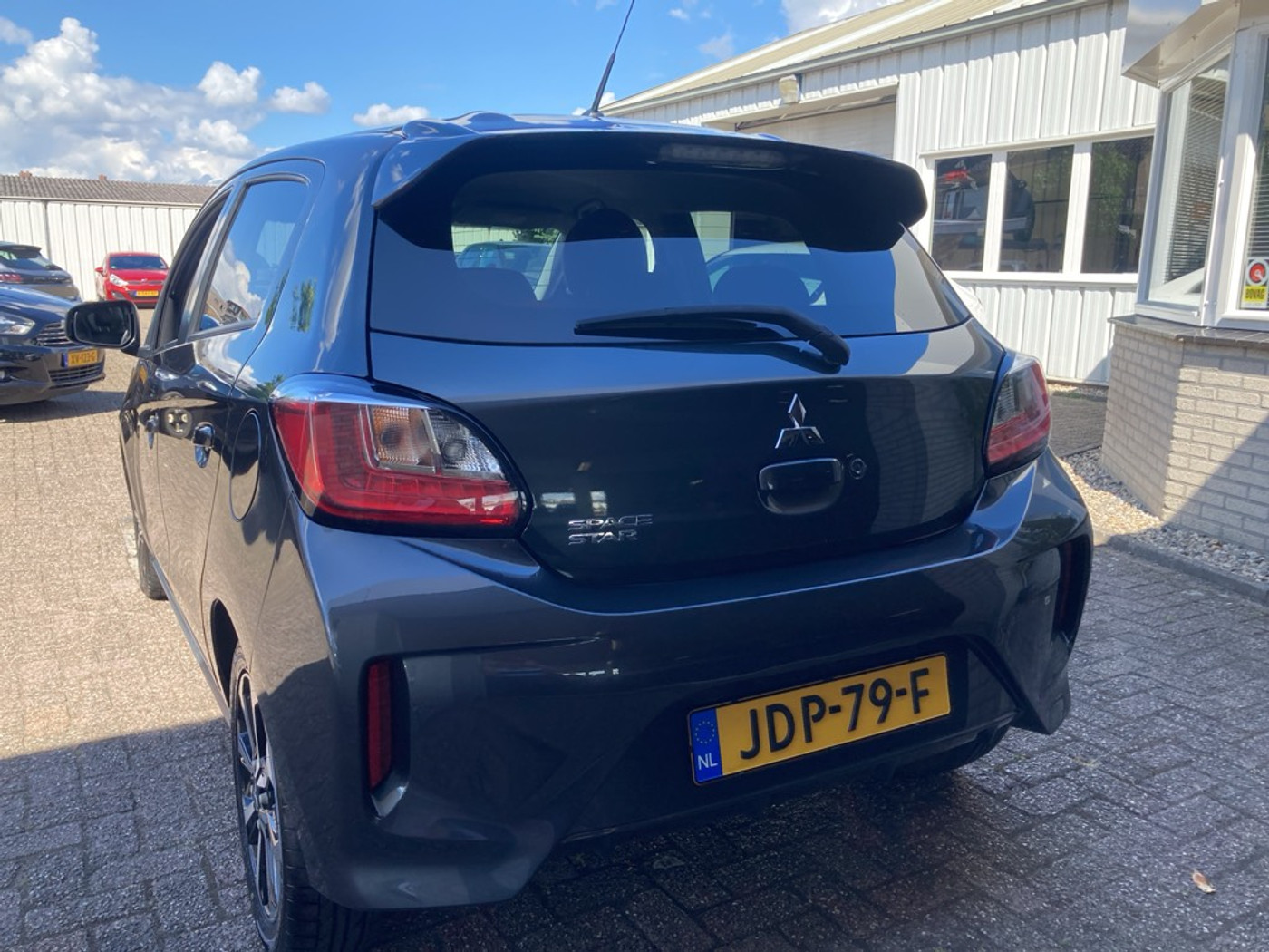 Foto van Mitsubishi Space Star