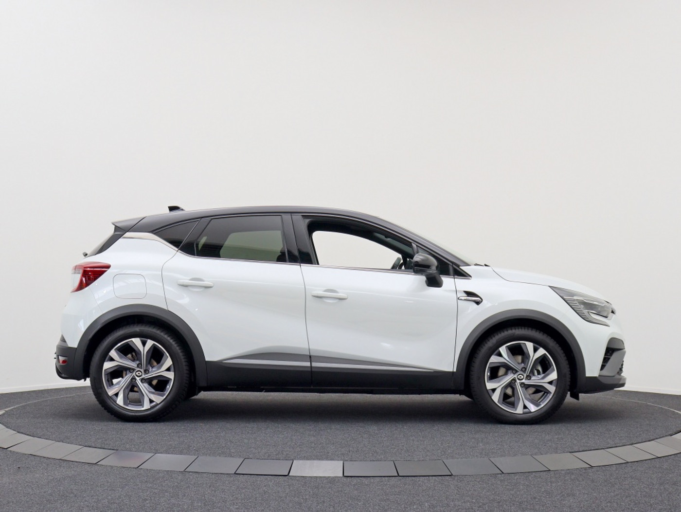 Foto van Renault Captur (e-tech Hybrid)