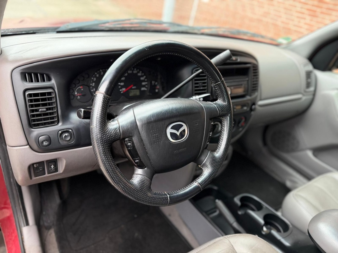 Foto van Mazda Mazda Tribute