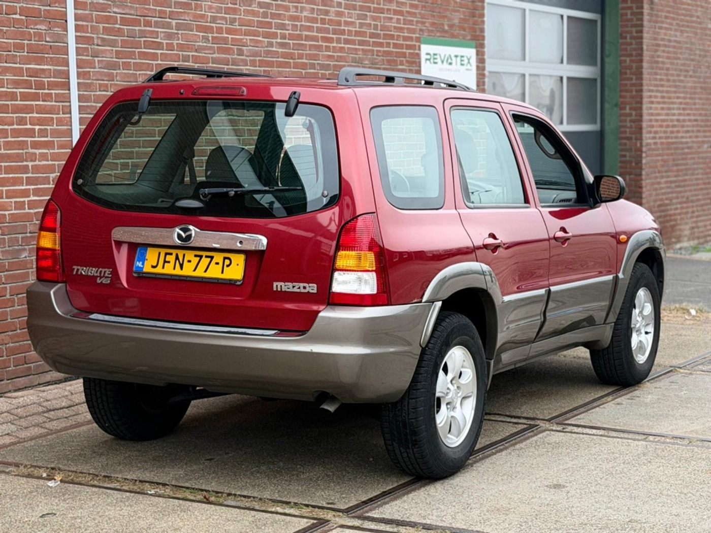 Foto van Mazda Mazda Tribute