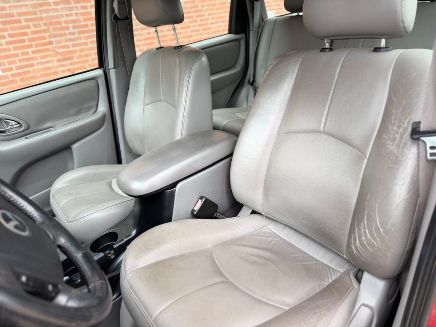 Foto van Mazda Mazda Tribute