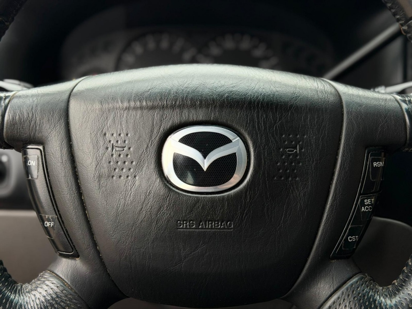 Foto van Mazda Mazda Tribute