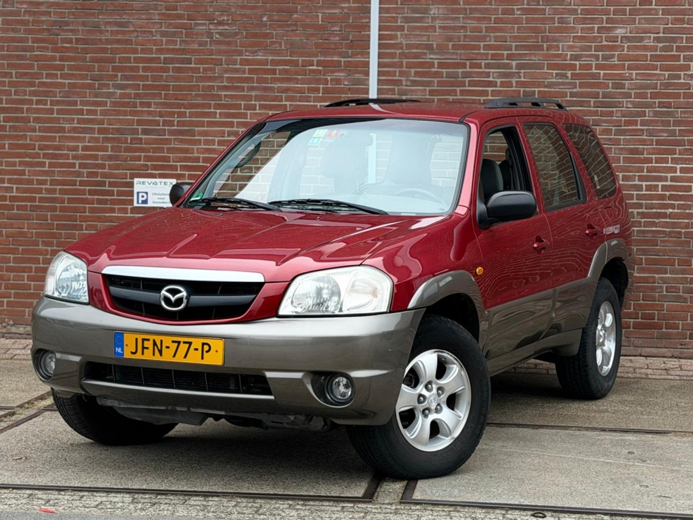 Foto van Mazda Mazda Tribute