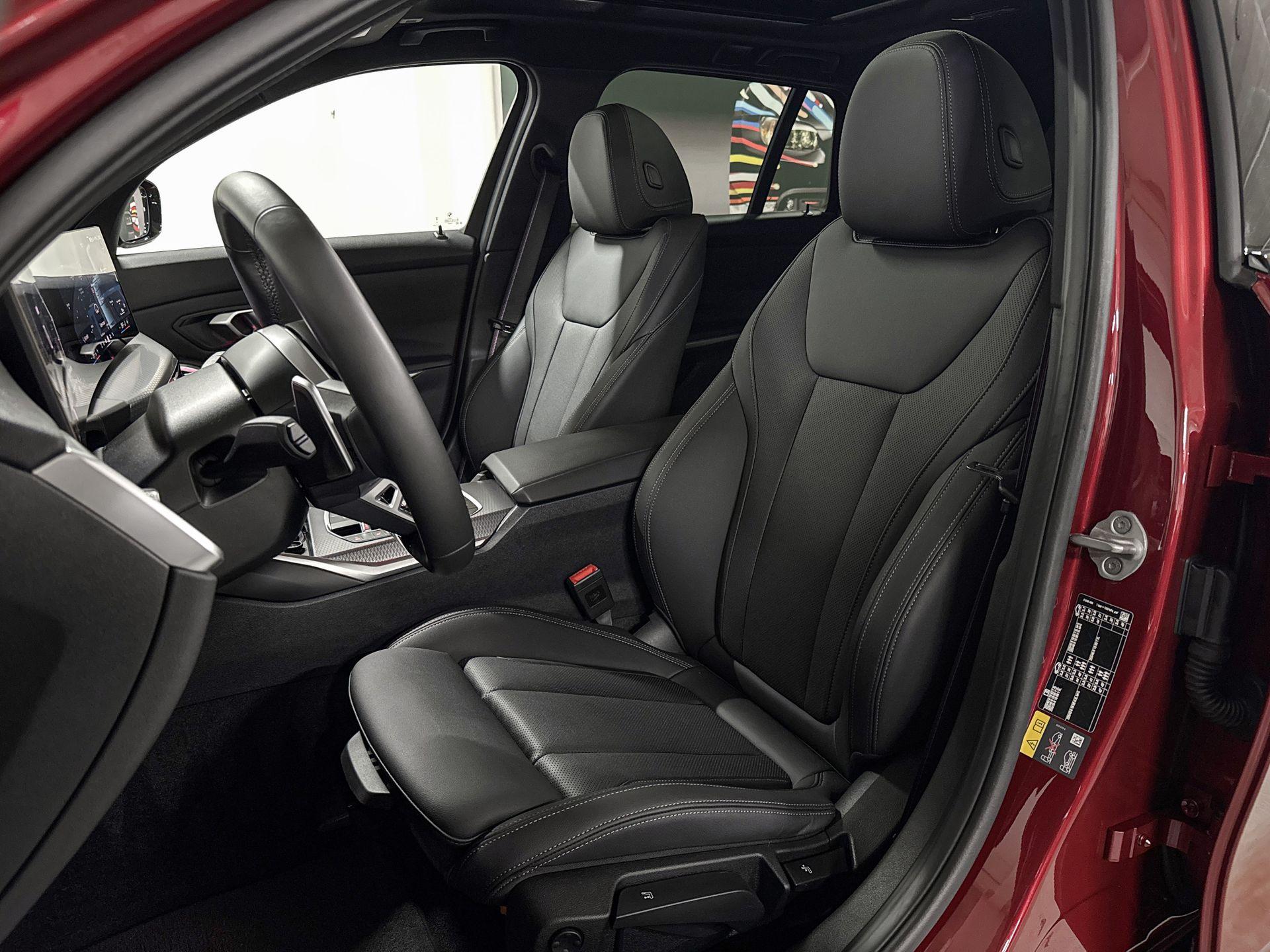 Foto van BMW 330e xDrive