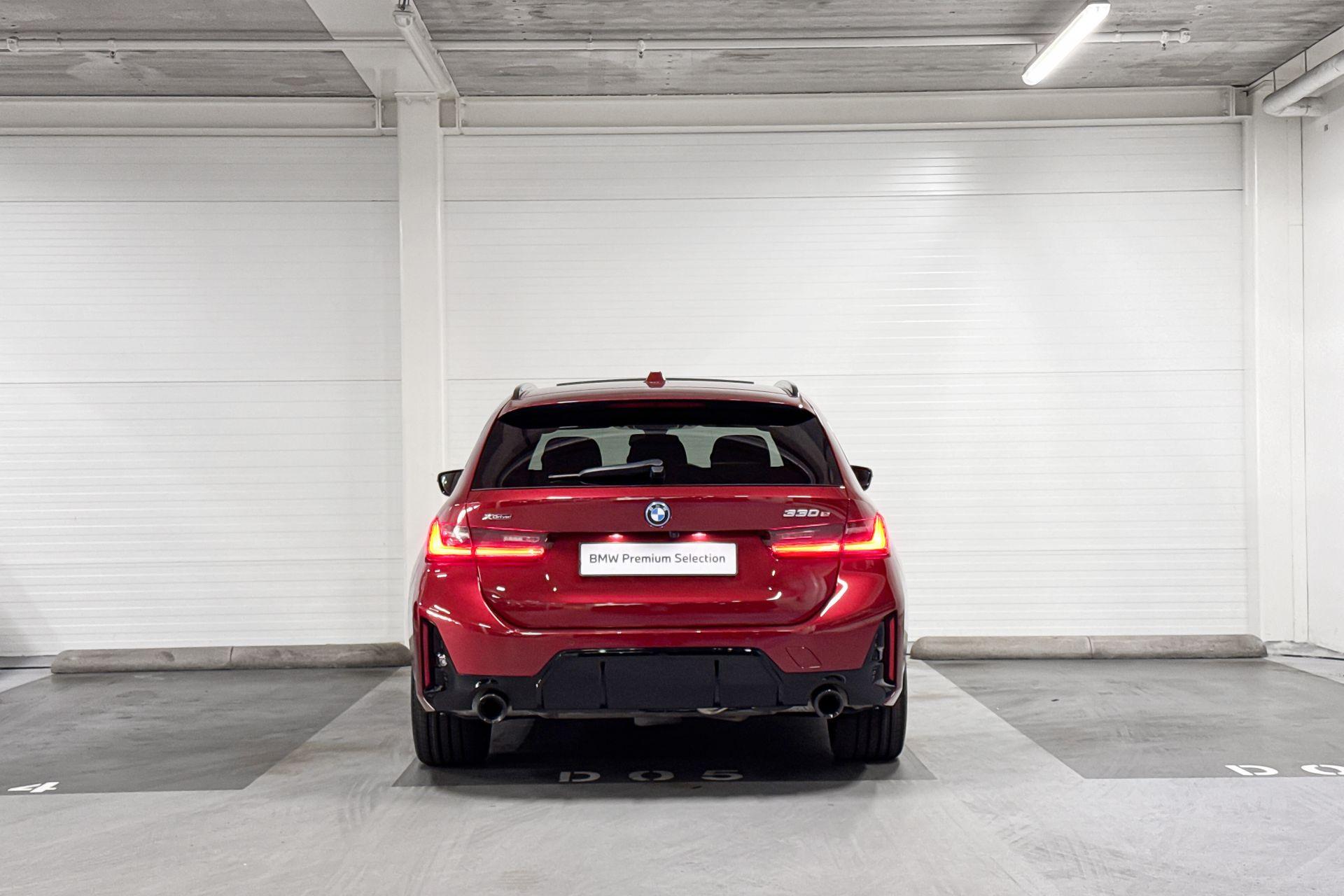 Foto van BMW 330e xDrive