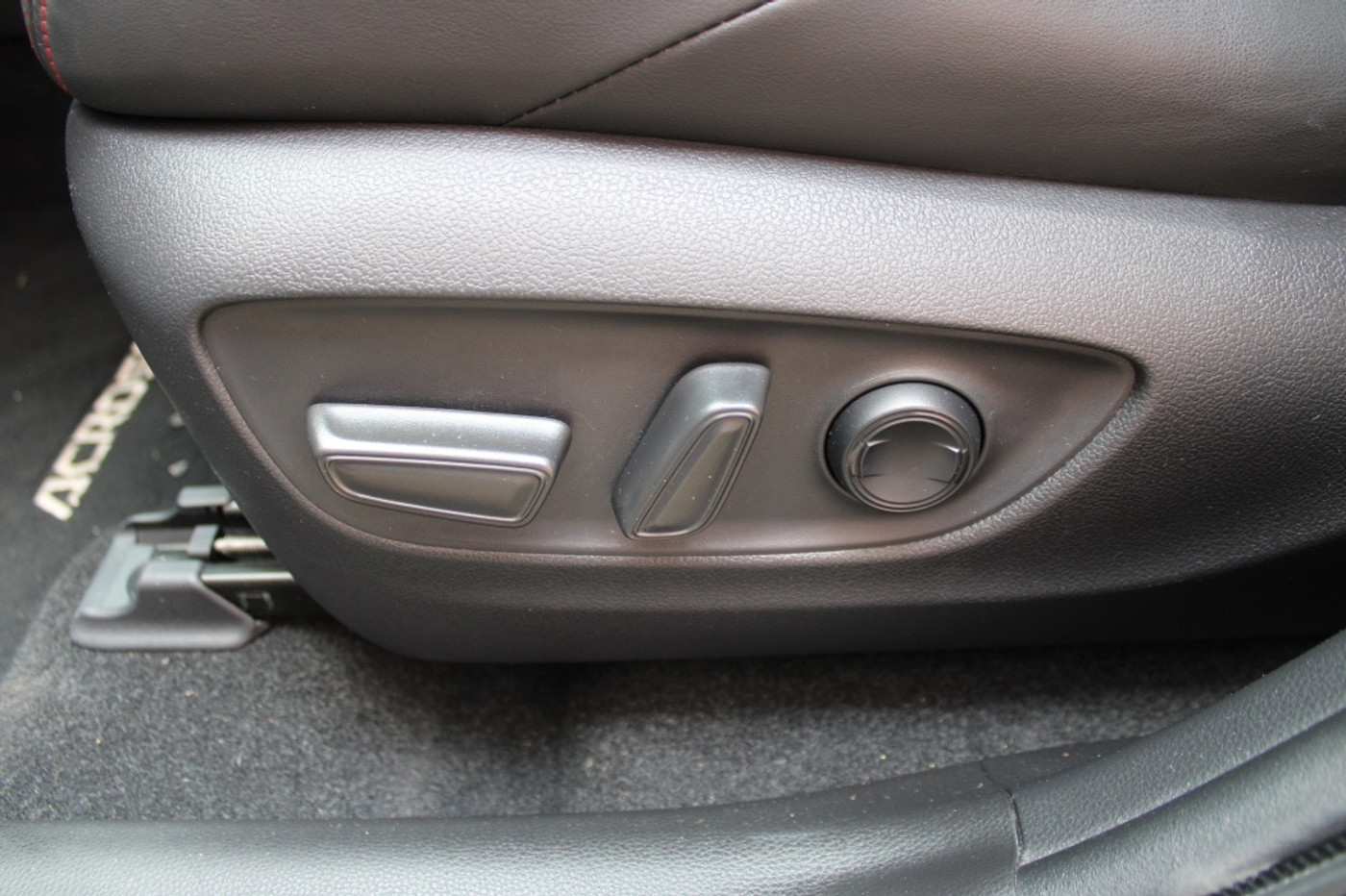 Foto van Suzuki Suzuki Across