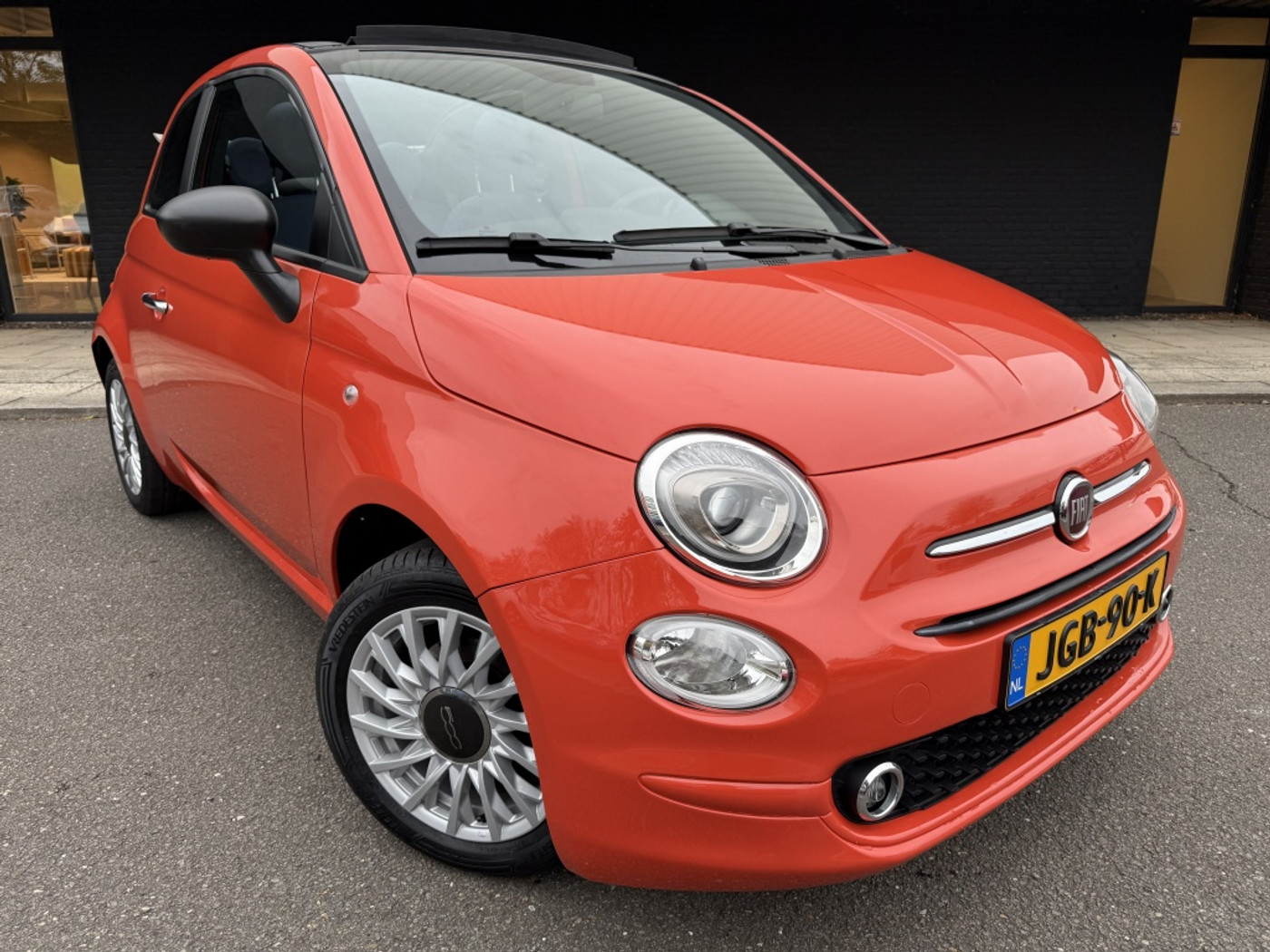 Fiat 500 1.0 Hybrid Launch Edition 2021 - voorkant