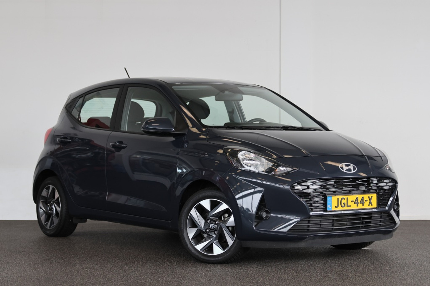 Hyundai I10 1.0 Premium 5p Cam/sensor, Clim.Con, Stuurverwarming 2024 - voorkant