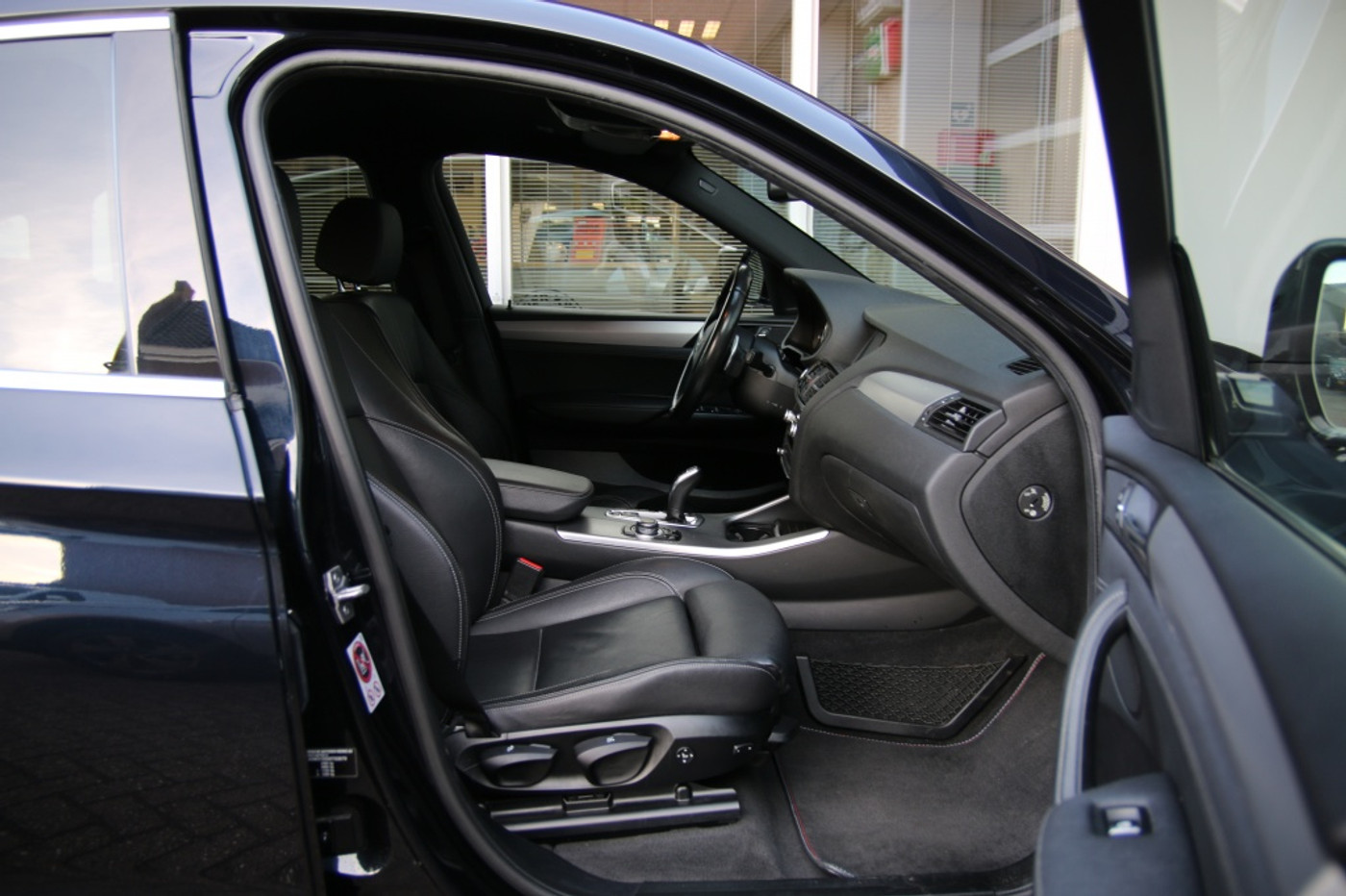 Foto van BMW X4 Xdrive28i