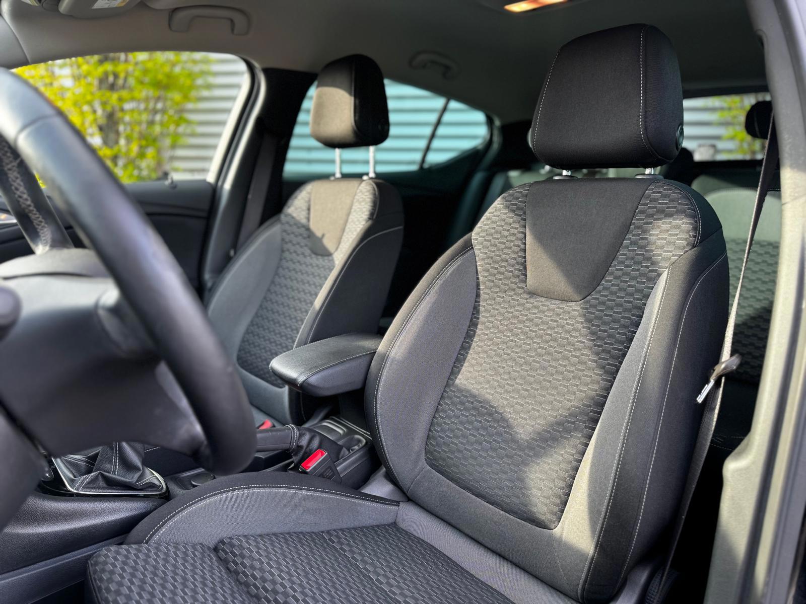 Foto van Opel Astra