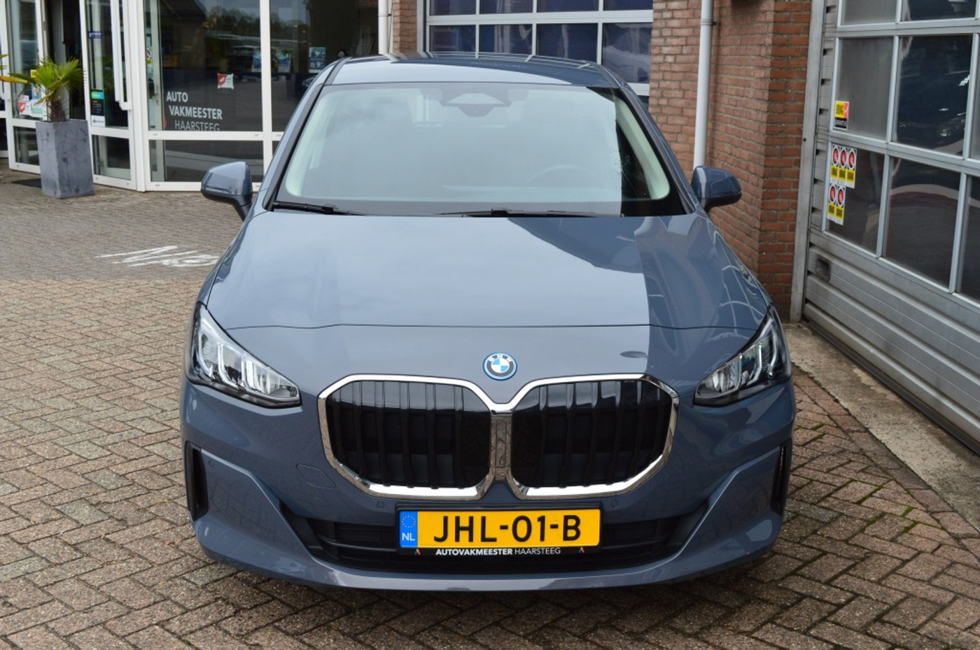 Foto van BMW 225e xDrive Active Tourer