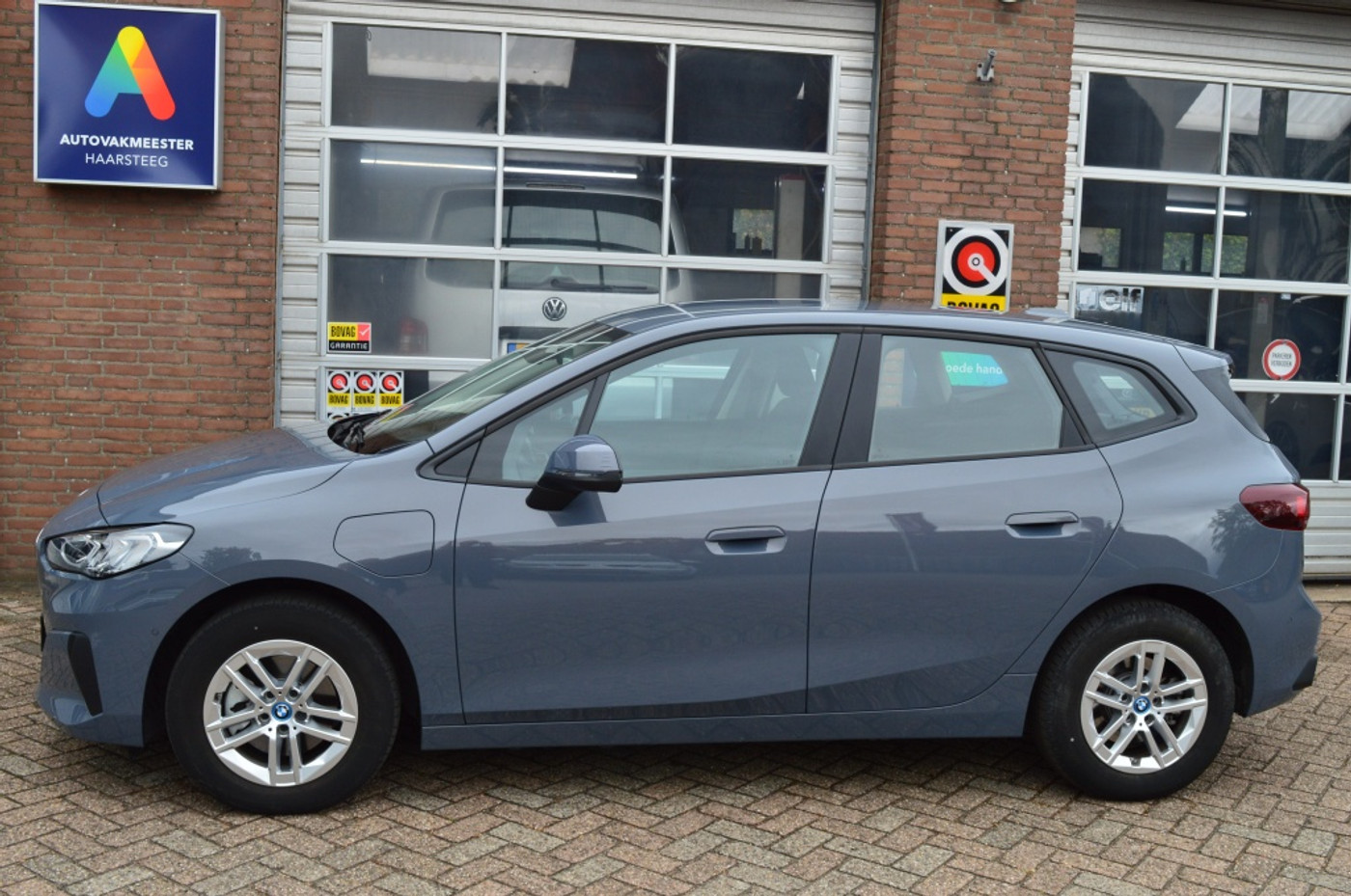 Foto van BMW 225e xDrive Active Tourer