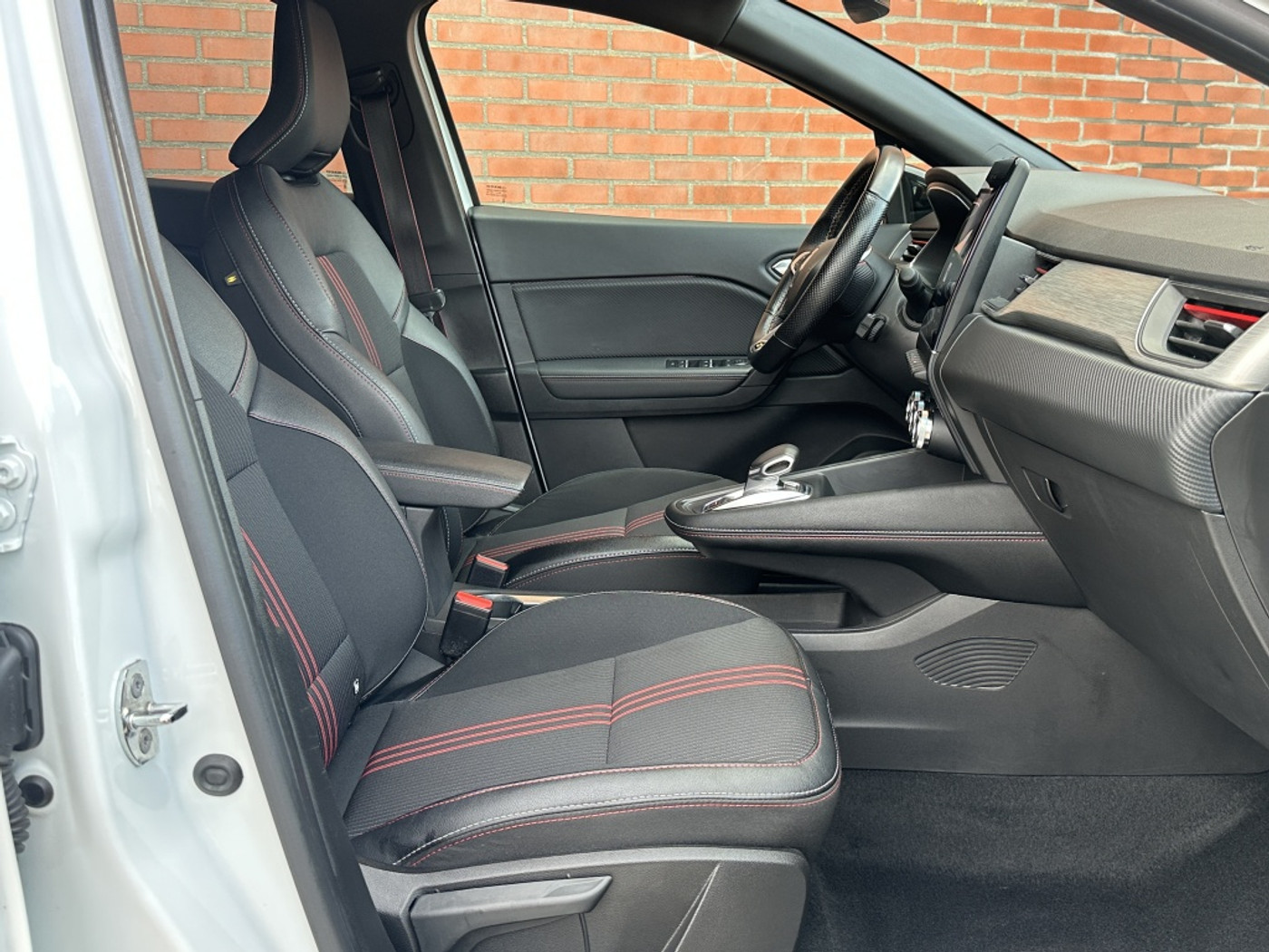 Foto van Renault Captur (e-tech Hybrid)
