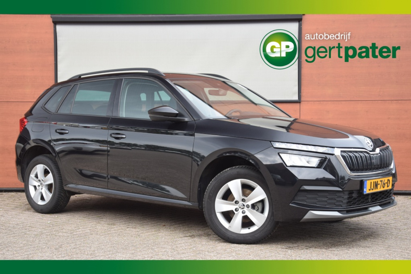 Skoda Kamiq 1.0TSI 110PK Ambition LED/Carplay/Camera/PDC/Clima 2024 - voorkant