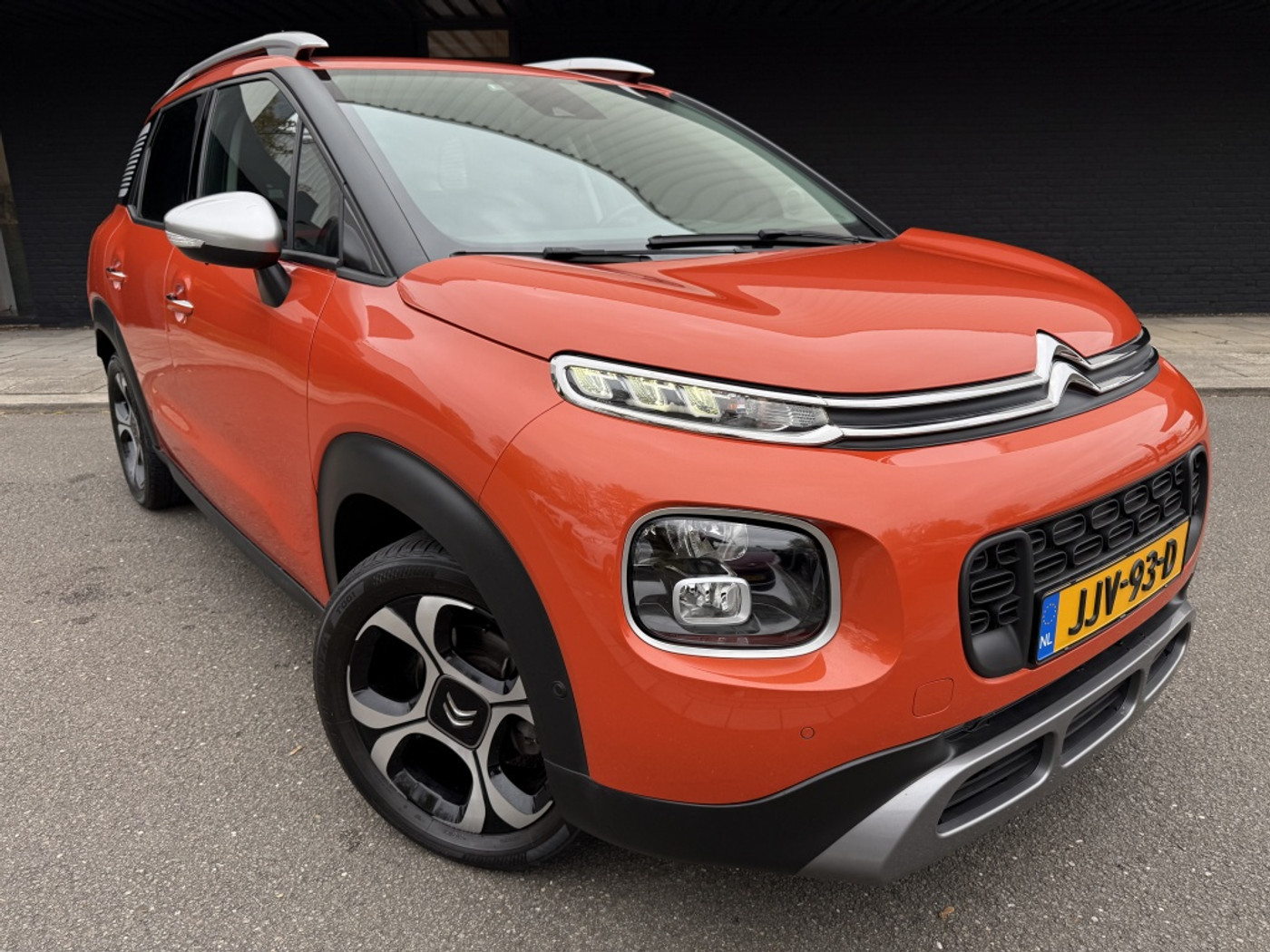 Citroen C3 Aircross 1.2 PT S&S Shine 2018 - voorkant