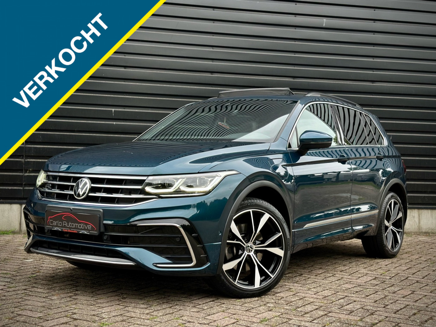 Volkswagen Tiguan 1.4 TSI eHybrid R-Line Business+ | IQ LIGHTS | 3x R-LINE | 360 CAMERA | PANO 2021 - voorkant