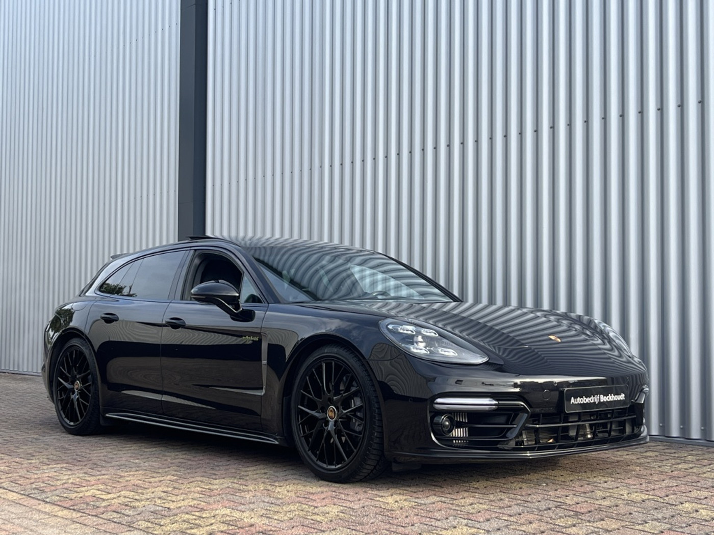 Foto van Porsche Panamera 4 E-hybrid