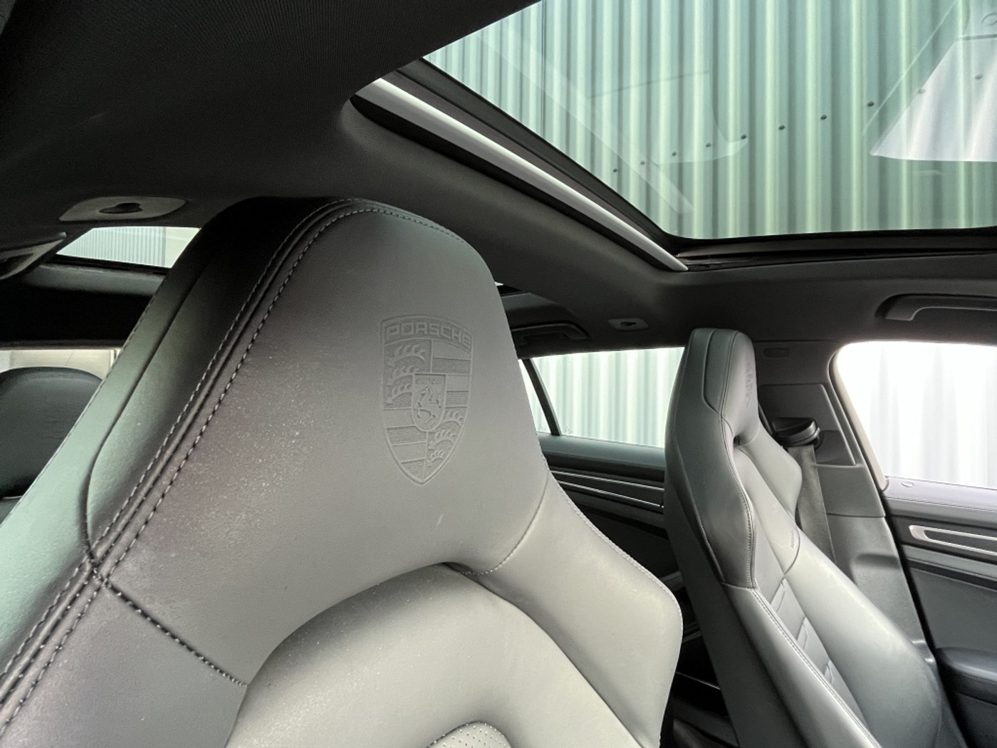 Foto van Porsche Panamera 4 E-hybrid