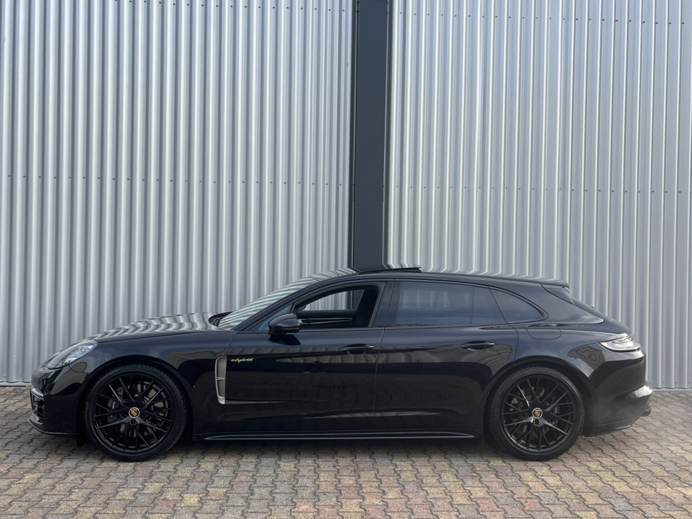 Foto van Porsche Panamera 4 E-hybrid