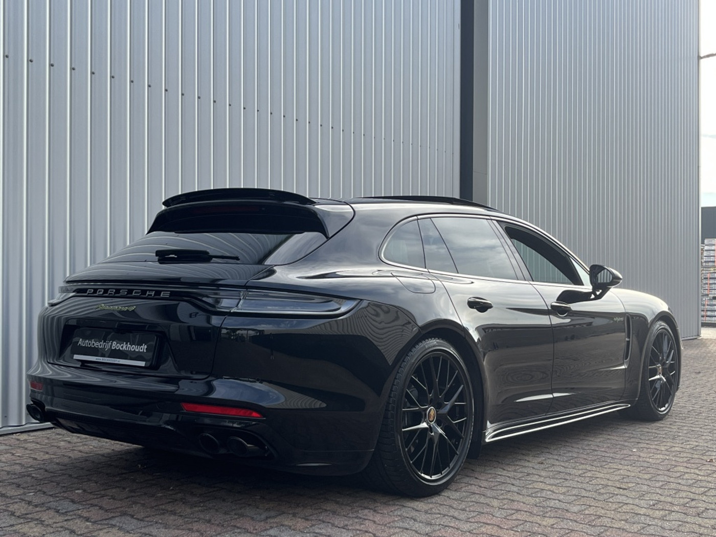 Foto van Porsche Panamera 4 E-hybrid