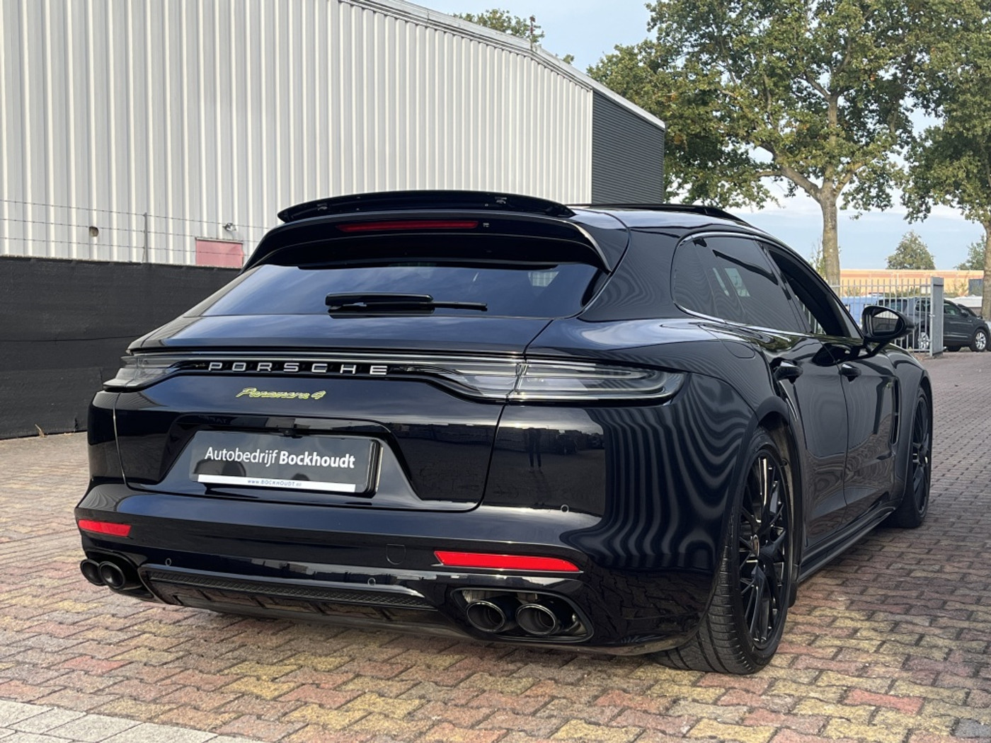 Foto van Porsche Panamera 4 E-hybrid