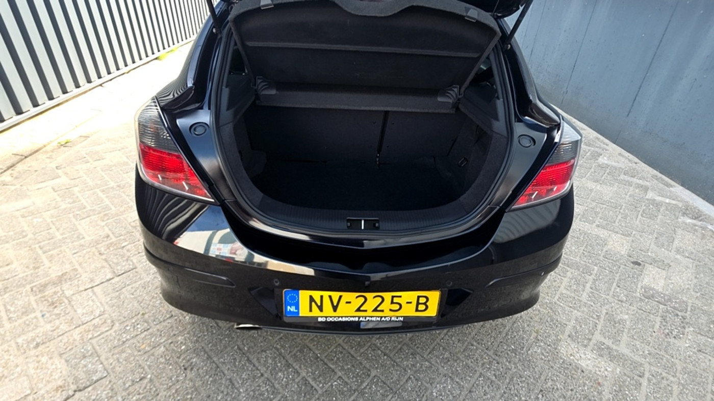 Foto van Opel Astra GTC