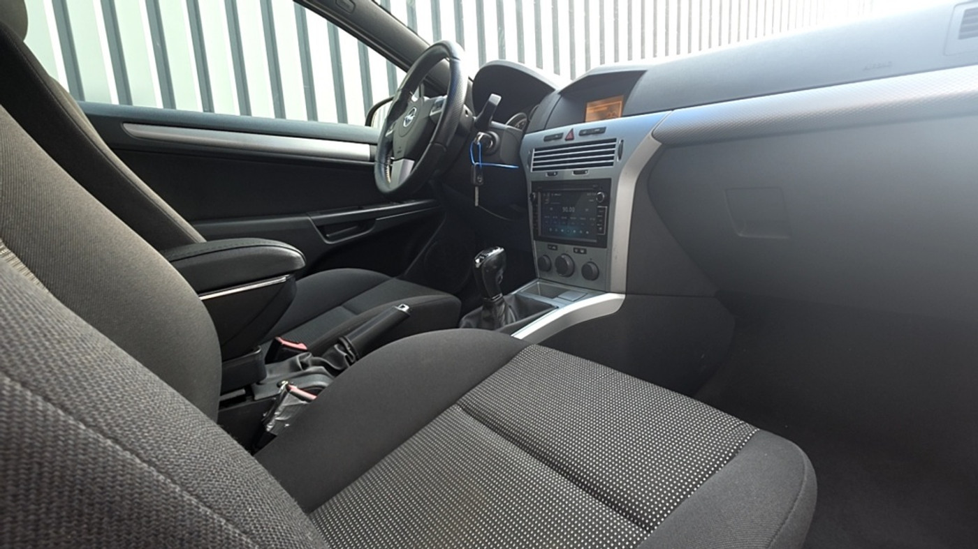 Foto van Opel Astra GTC