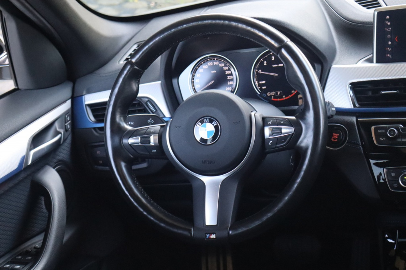 Foto van BMW X1 Sdrive18i