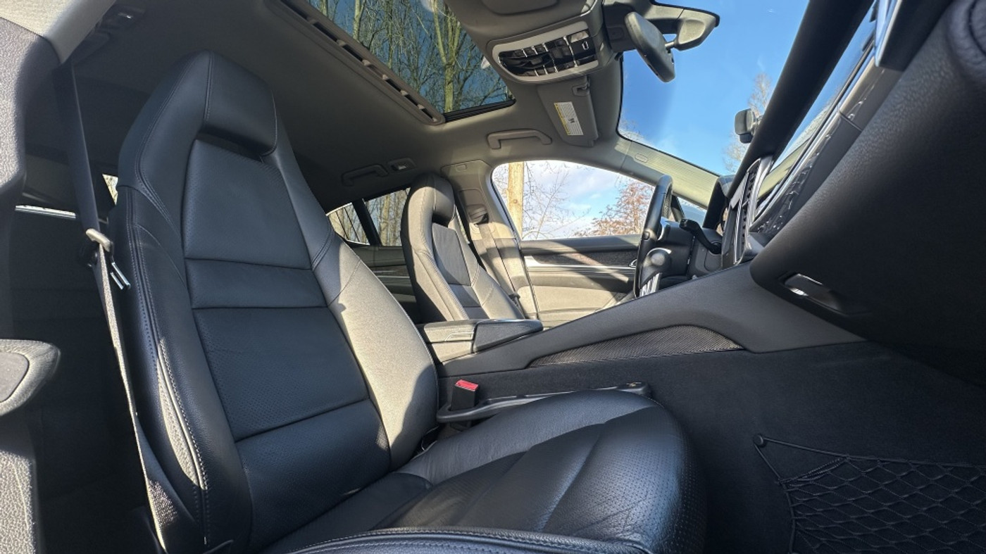 Foto van Porsche Panamera S