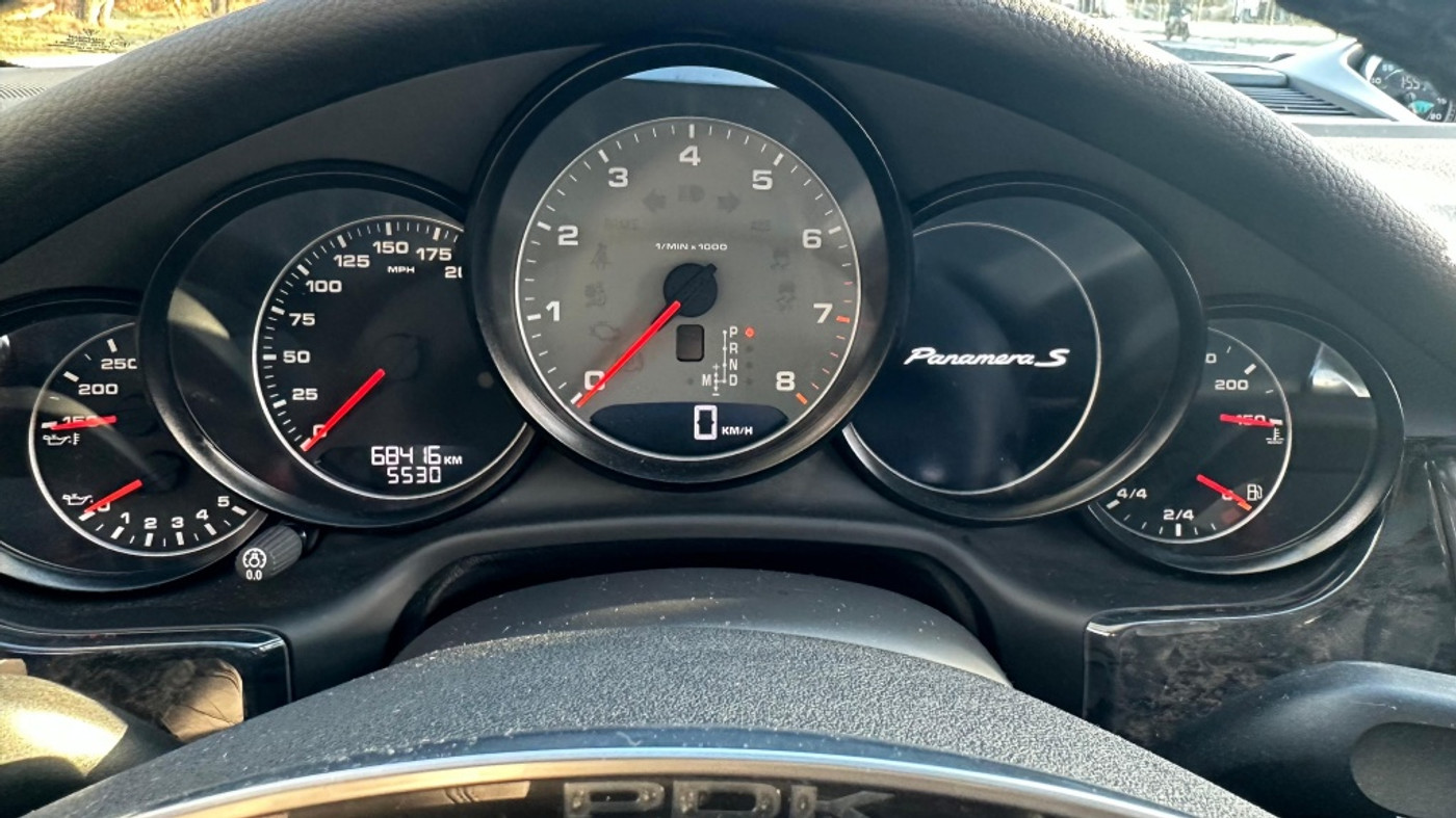 Foto van Porsche Panamera S
