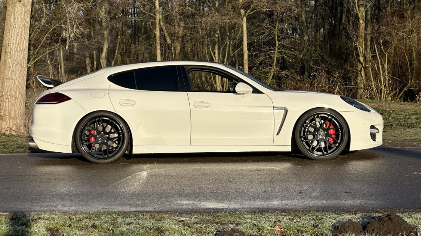 Foto van Porsche Panamera S
