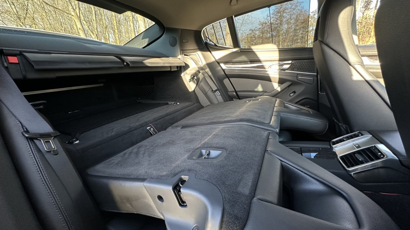 Foto van Porsche Panamera S