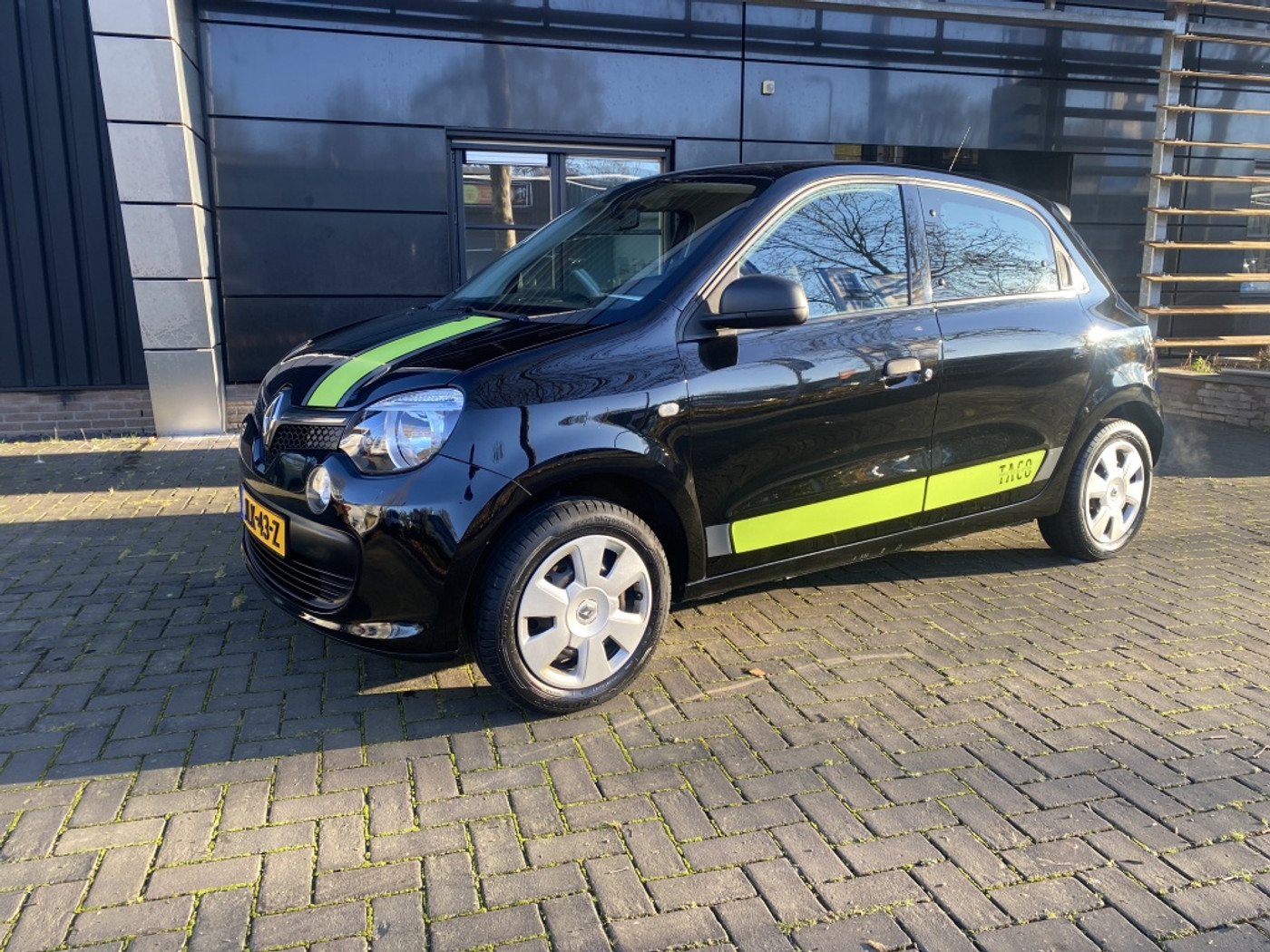 Renault Twingo 1.0 SCe Authentique 5drs 2016 - voorkant