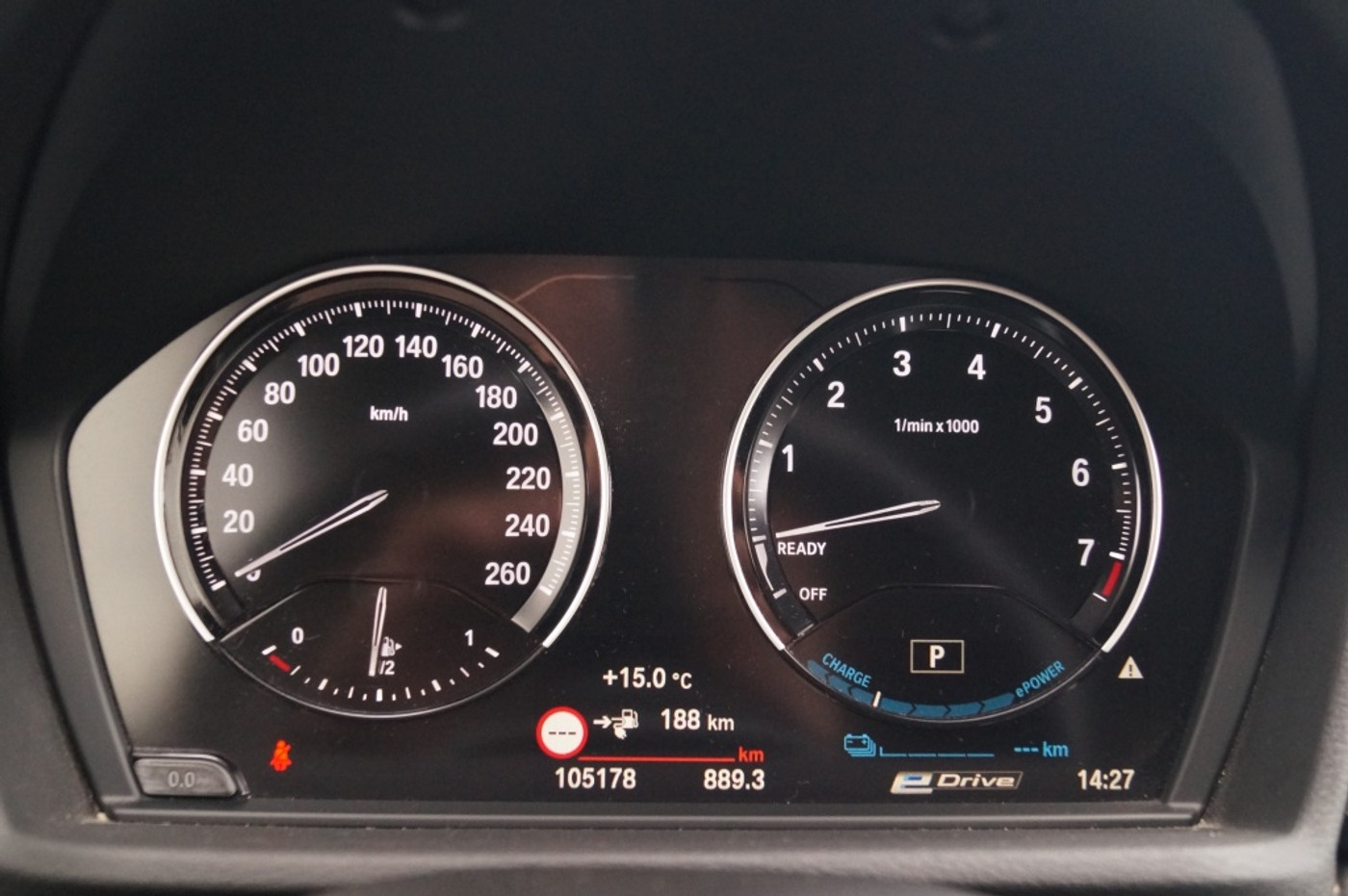 Foto van BMW X1 Xdrive25e