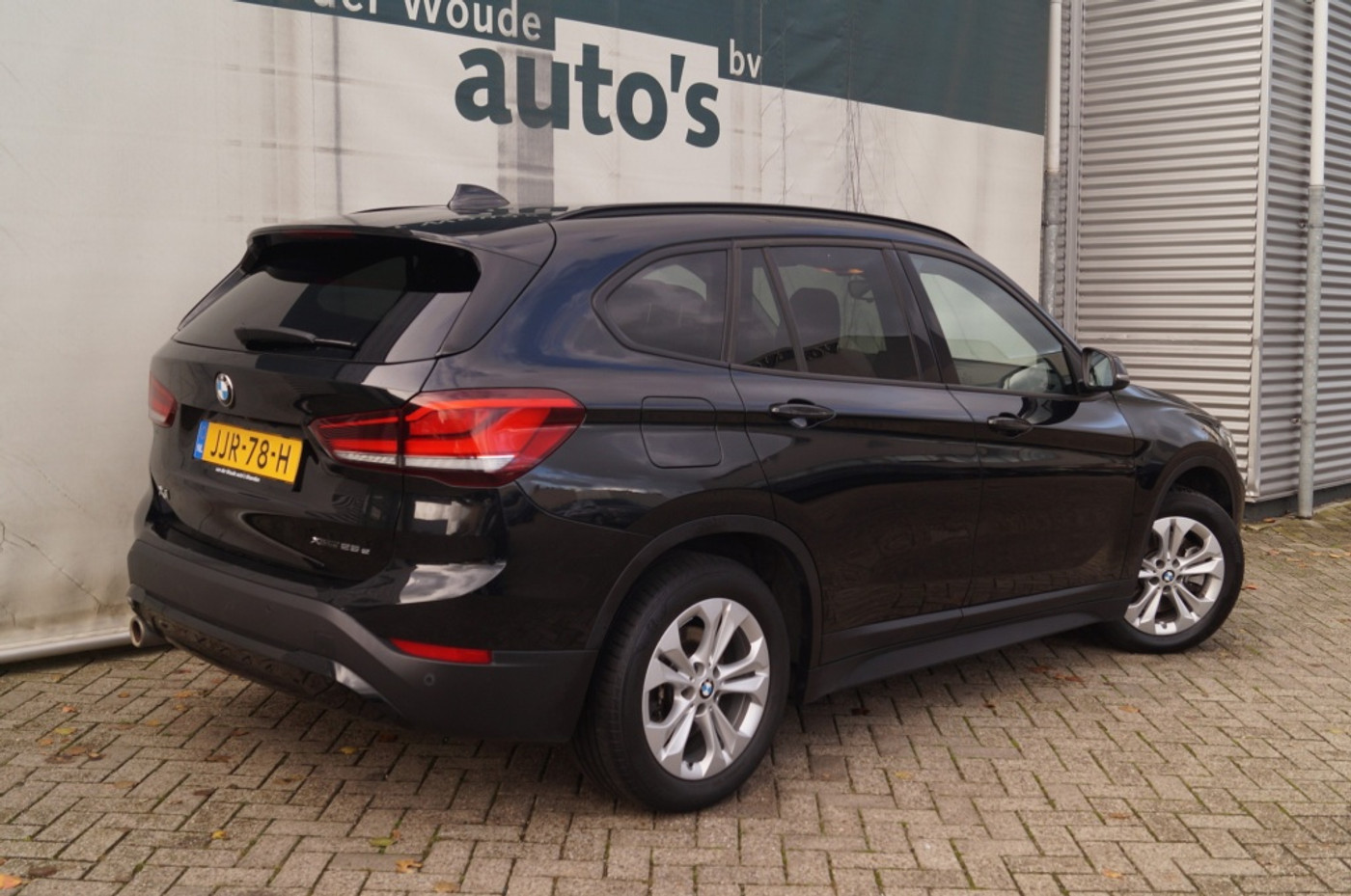 Foto van BMW X1 Xdrive25e