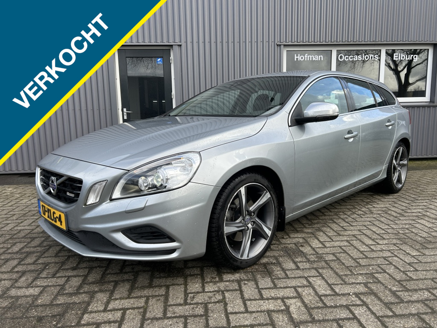 Volvo V60 1.6 DRIVe R-Design PDC LEER APK! 2012 - voorkant