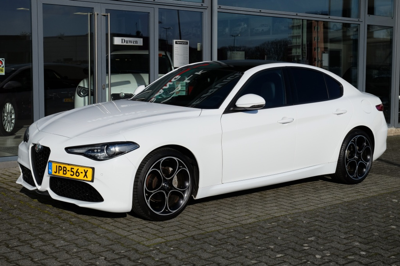 Alfa Romeo Giulia 2.2 Sprint 2022 - voorkant