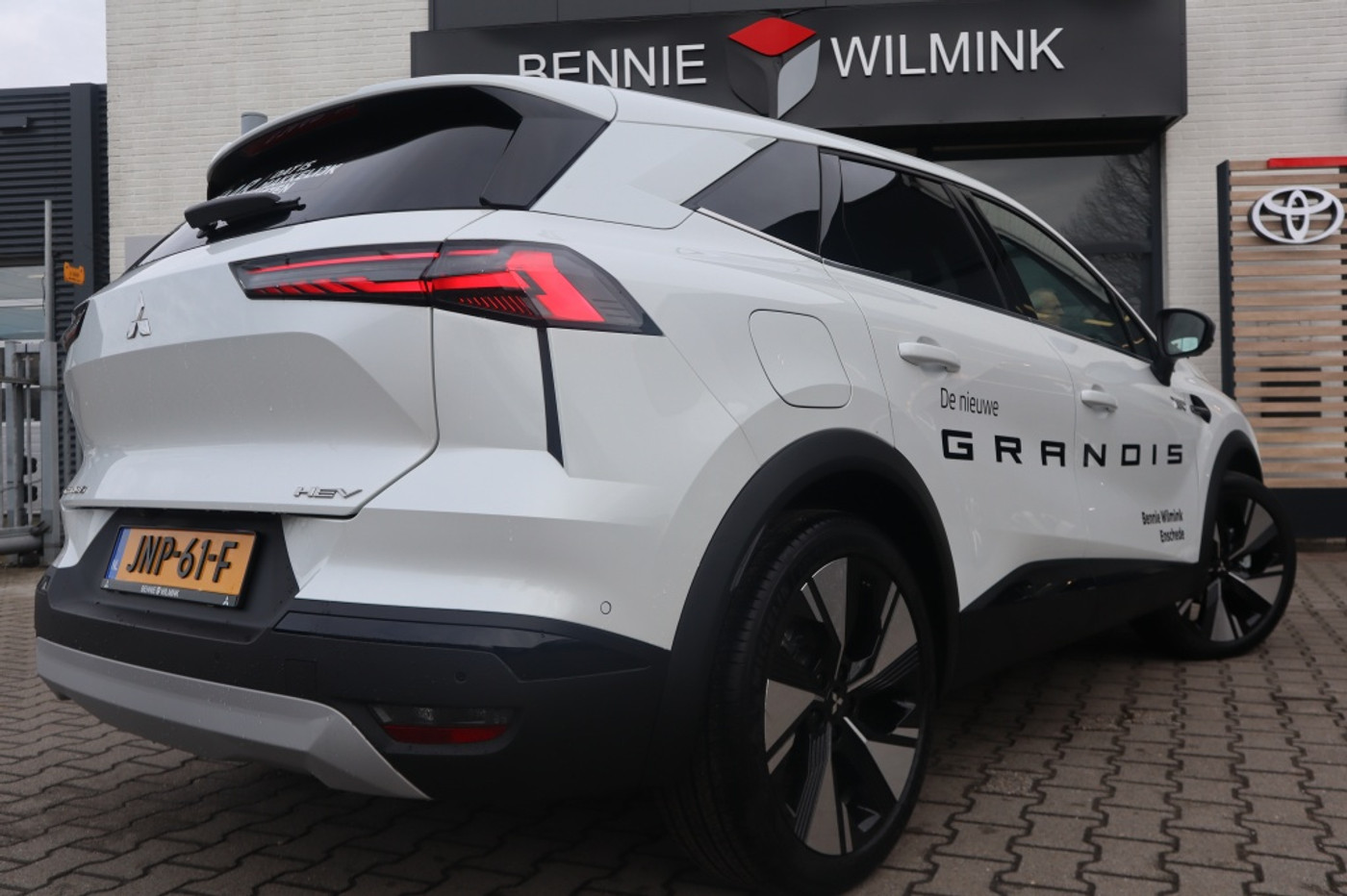 Foto van Mitsubishi Grandis