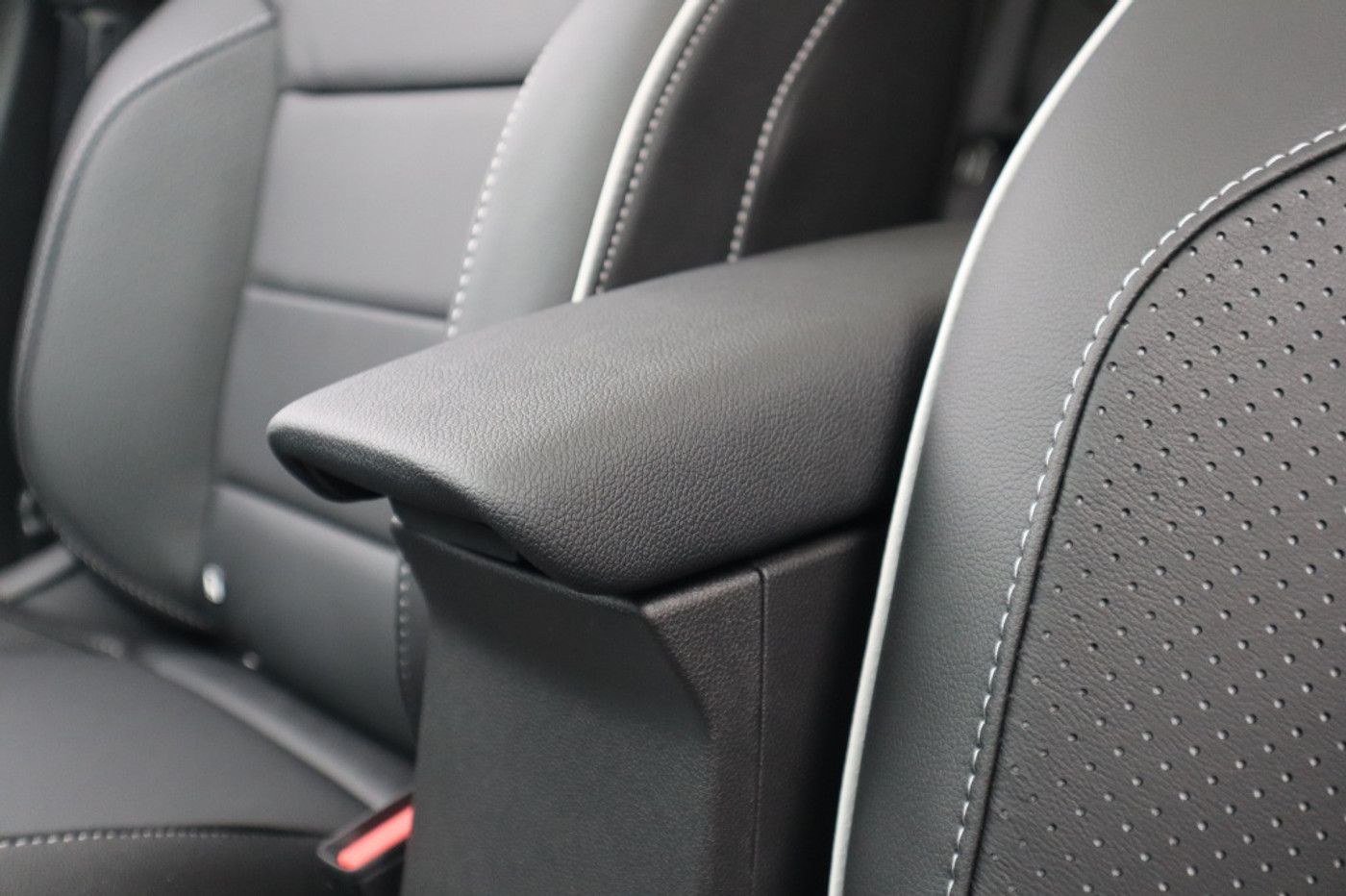 Foto van Mitsubishi Grandis
