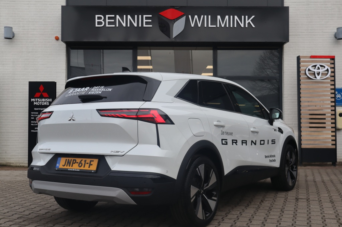 Foto van Mitsubishi Grandis
