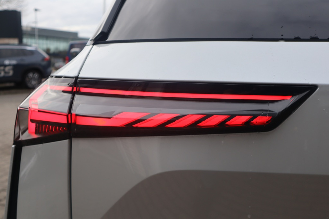 Foto van Mitsubishi Grandis