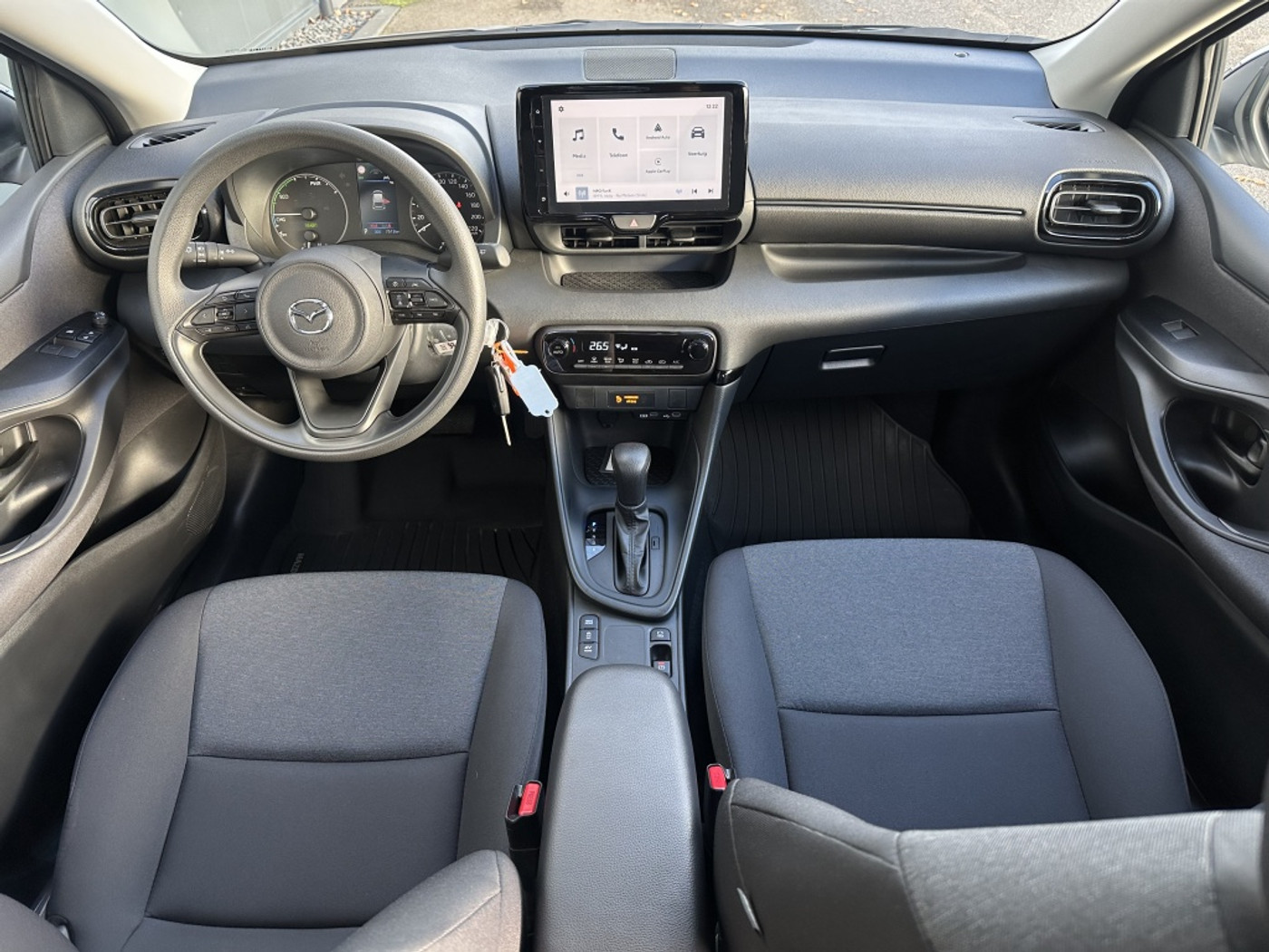 Foto van Mazda Mazda2 Hybrid